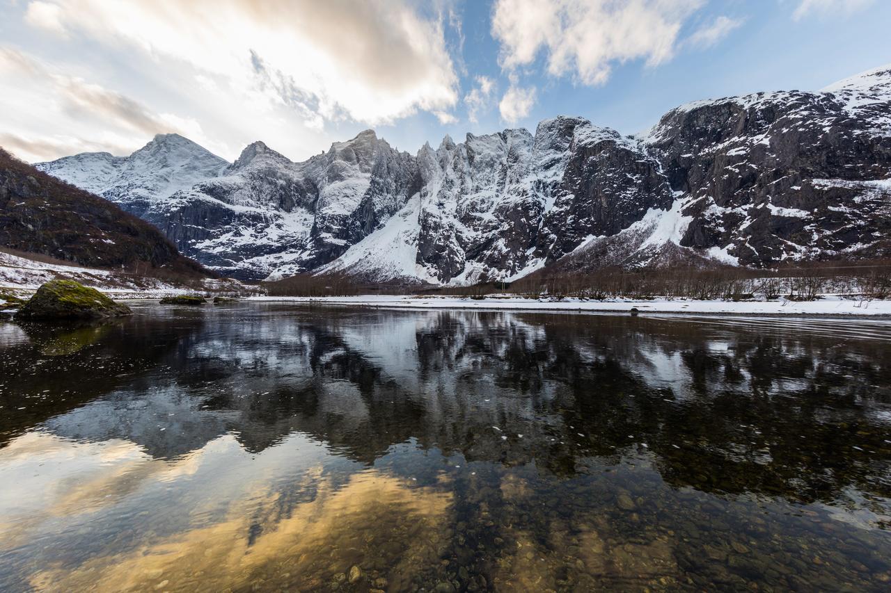 Grand Hotel - By Classic Norway Hotels Åndalsnes المظهر الخارجي الصورة